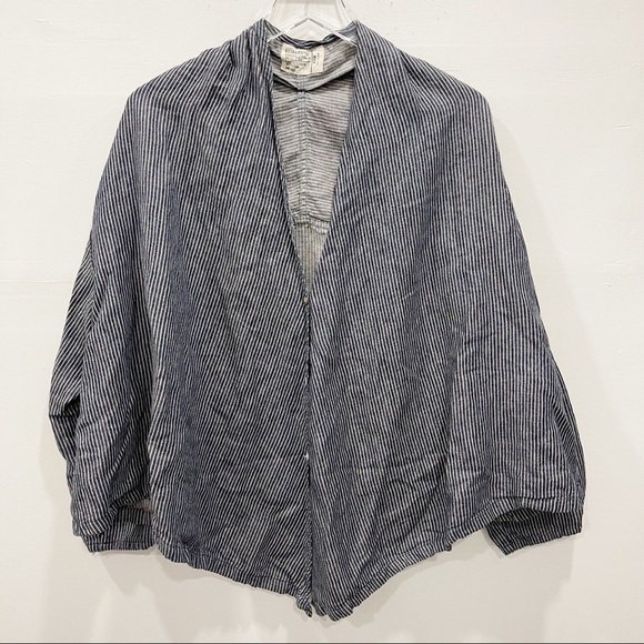 Alternative Button Front Oversized Tie-Front Stripe Top Oversized Lagenlook M - Picture 2 of 13